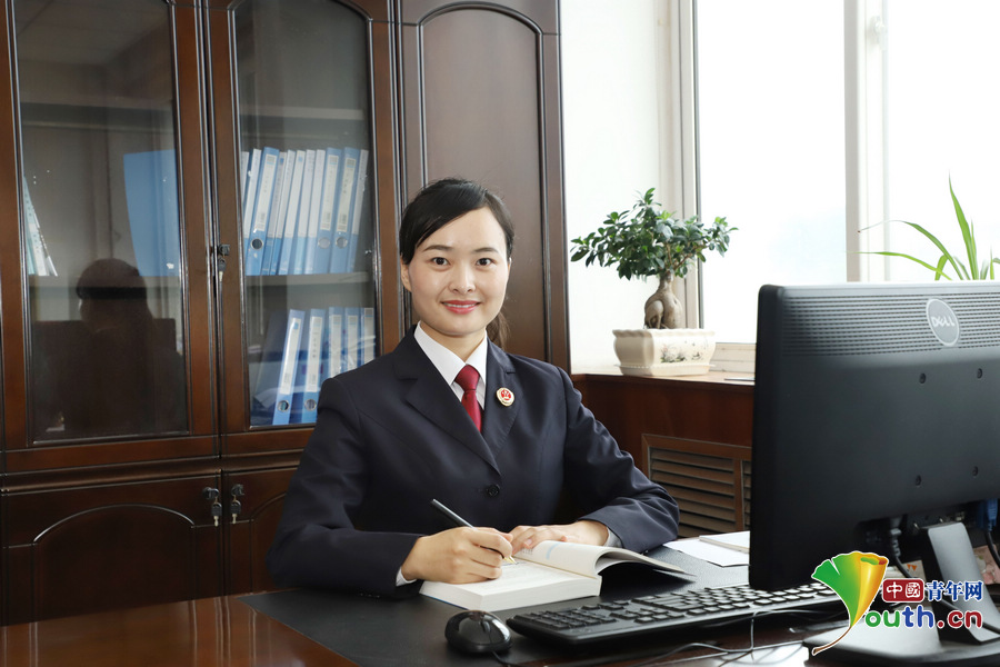 线上消费.gif