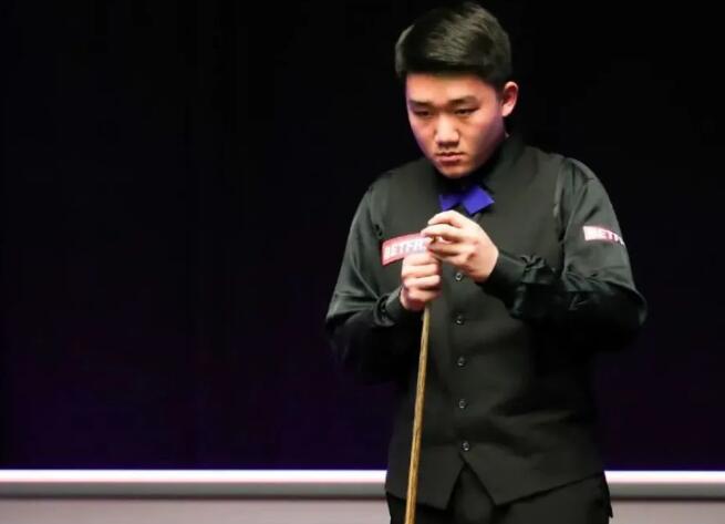 00后小将白朗宁刷新高分,斯佳辉喜提破百!