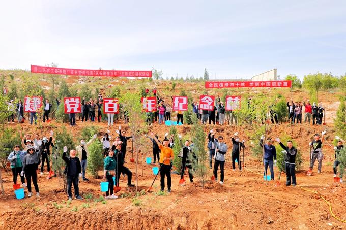 40年义务植树2.1亿株 北京城市绿化覆盖率达48.5%