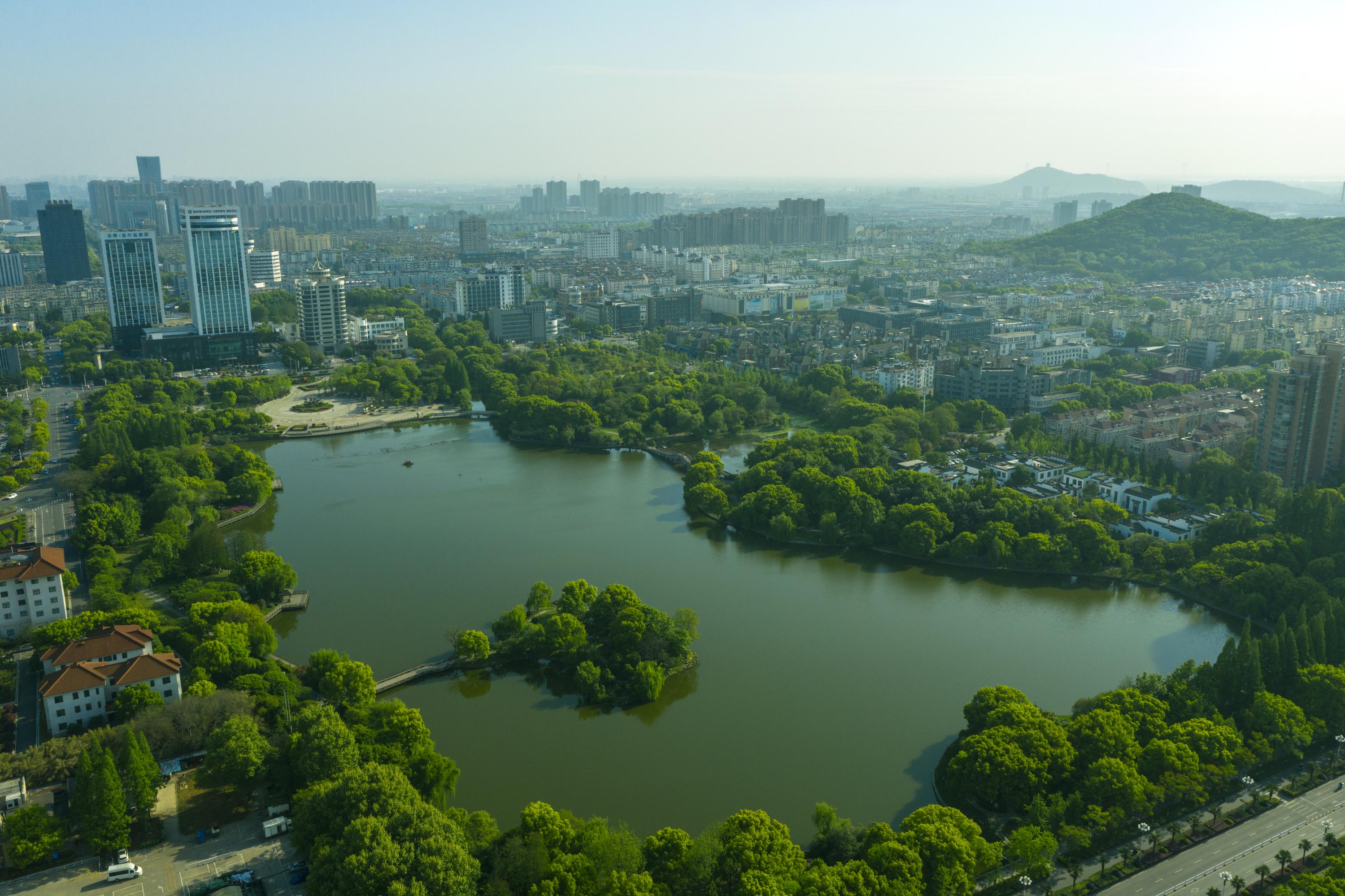 厚植创建沃土，开出“文明之花”