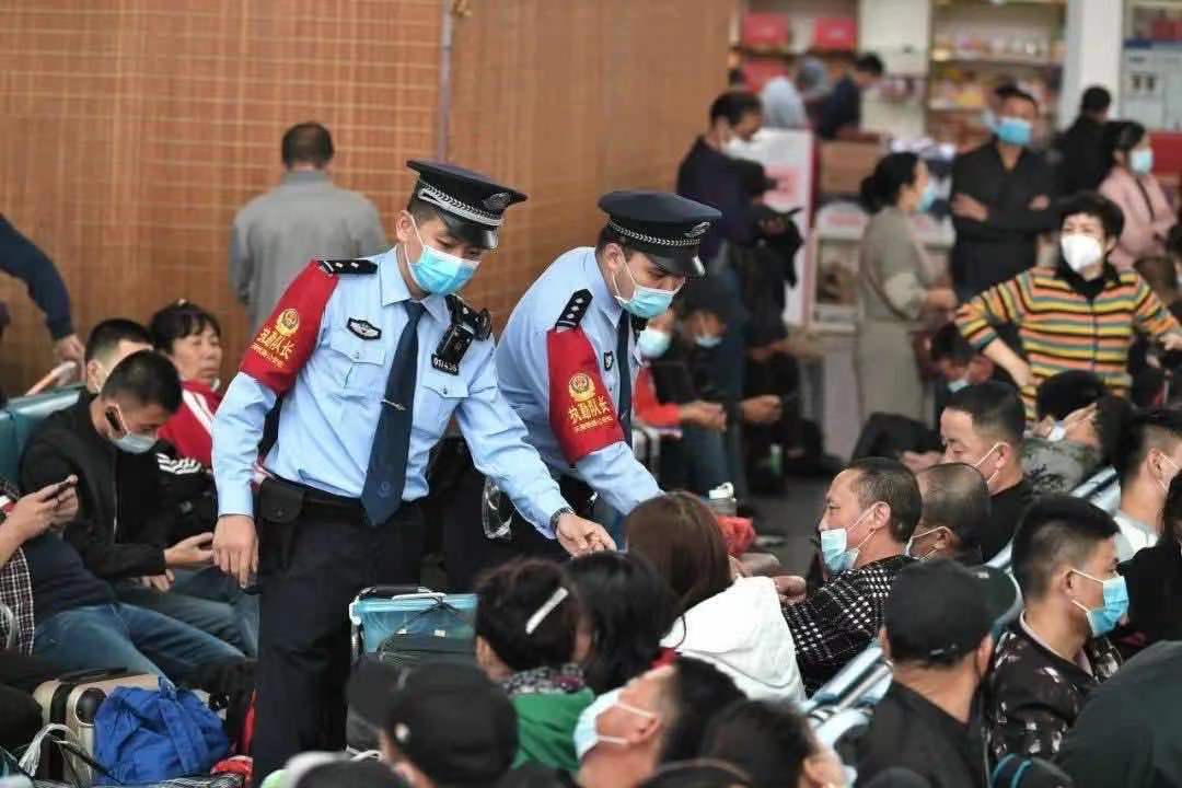 民警段宇为：旅客身边的平安守护者