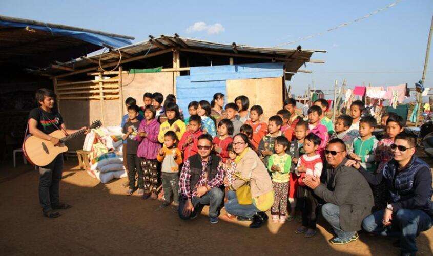 缅甸华商捐助当地孤儿院 用行动诠释爱心