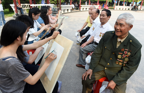 择一事忠一生 铸就时代精神画卷