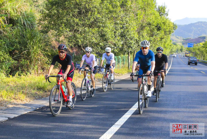 ​杭州到淳安体验亚运公路自行车新赛道开始体验