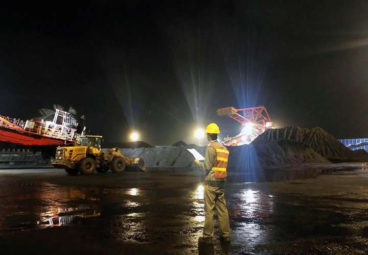 假期平均每天20万吨煤装船来浙 浙能环球采购保障电煤供应