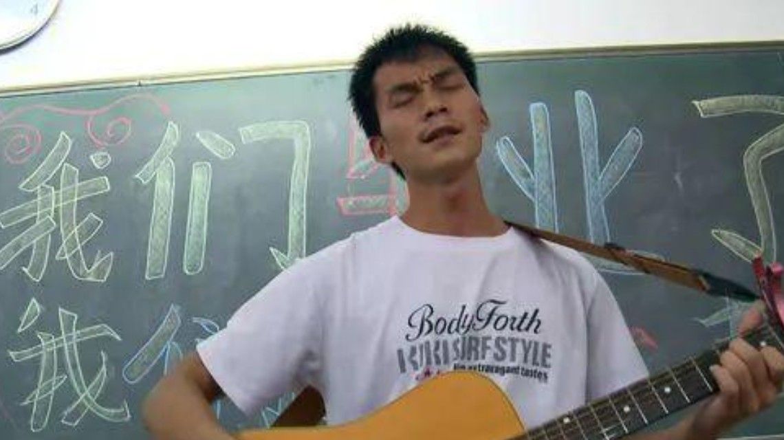 复读12年只为考清华 唐尚珺“争取明年(考)最后一次”