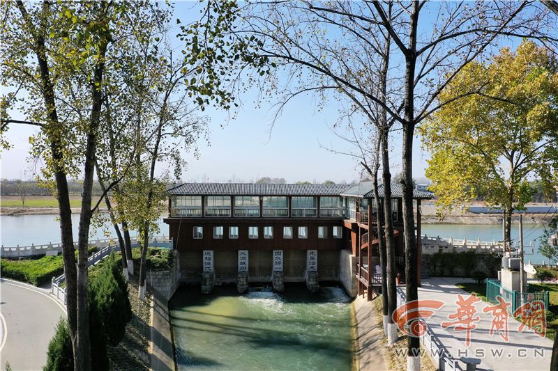 到西安首条滨河夜光绿道体味“快城市 慢生活”