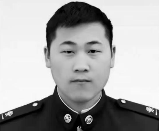 为营救轻生女子牺牲 消防员陈建军被批准为烈士