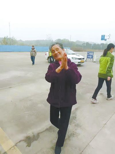 点击进入下一页