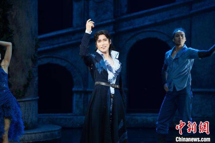 音乐剧《罗密欧与朱丽叶》中文版在沪首演
