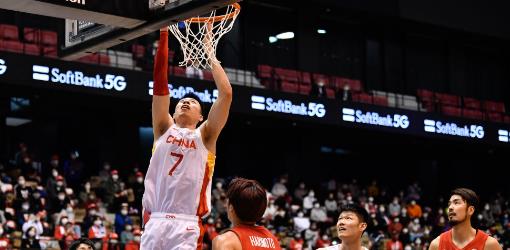 中国男篮再次在世界杯预选赛中击败日本队
