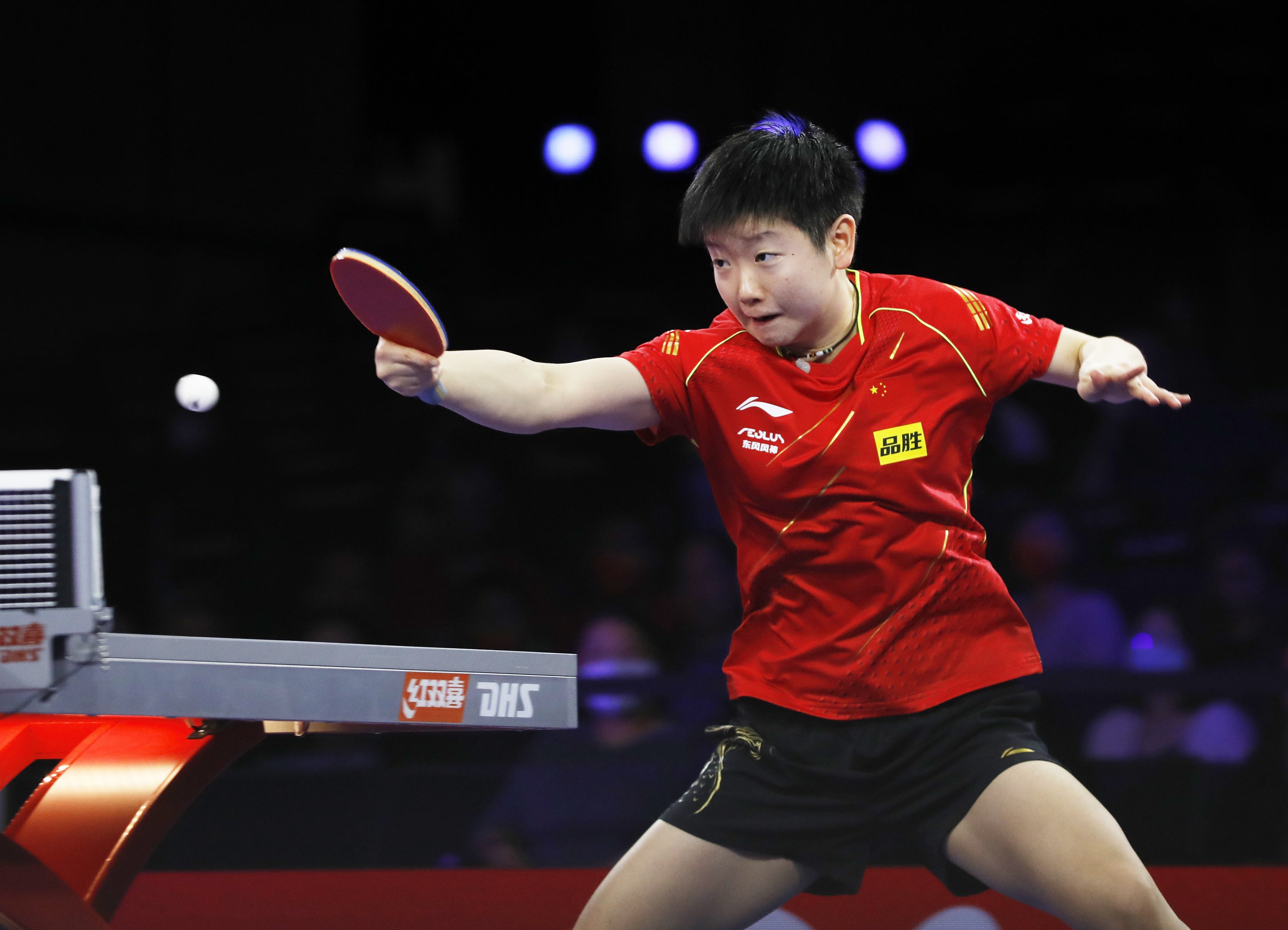 孙颖莎出战三项全进四强,国乒提前锁定女单全部奖牌