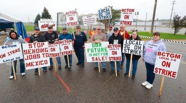 通胀之下，美国杂货工人叫苦：每天都面临买不起食物的困境