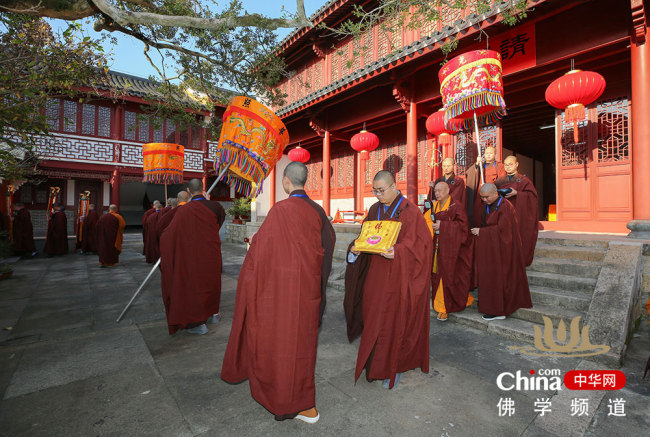 普陀山普济禅寺辛丑年传授三坛大戒正授菩萨戒