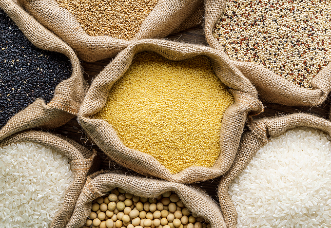 今年全国粮食总产量再创新高 连续7年保持在1.3万亿斤以上