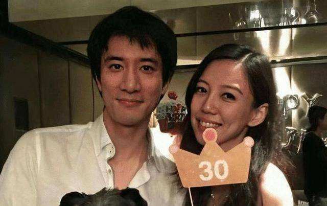 多个品牌解约 王力宏商业大厦也“塌房”？