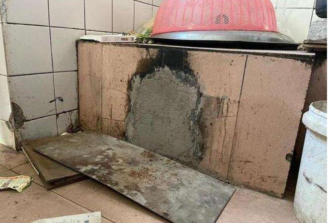 “禁柴封灶”致百姓挨冻 媒体:清洁取暖不能“一刀切”