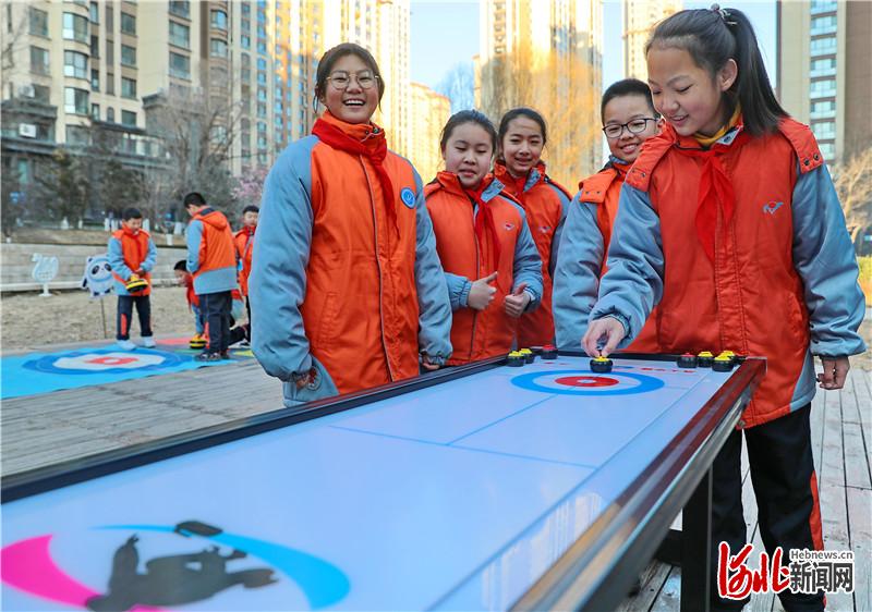 秦皇岛市秦皇半岛第二社区:喜迎冬奥氛围浓