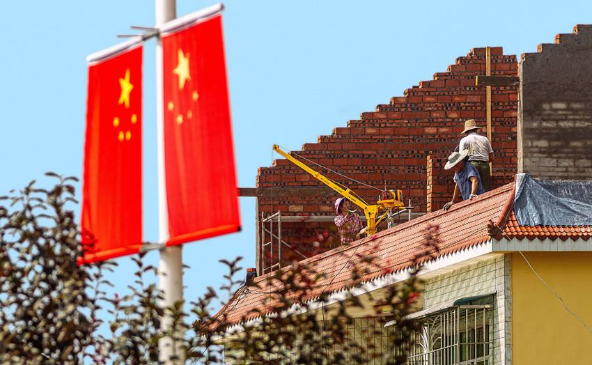 让脱贫群众生活更上一层楼