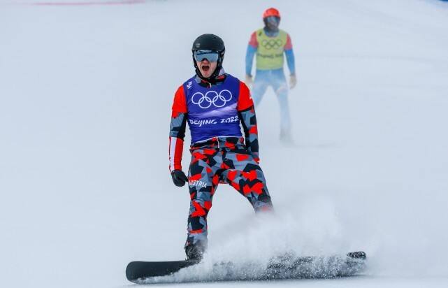 冬奥单板滑雪男子障碍追逐：奥地利选手夺冠