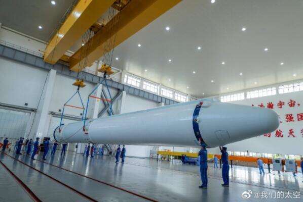 长征七号遥五运载火箭运抵海南文昌发射场