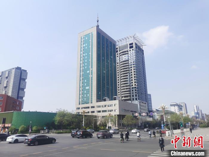 守护一座城:致敬平凡中的不平凡
