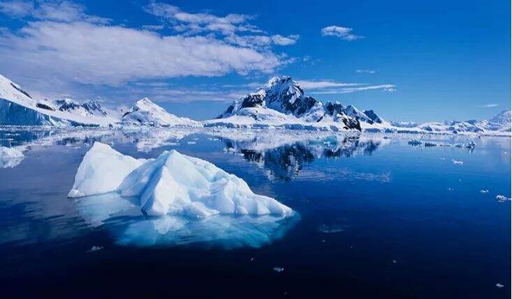 南极冰山未来还可能更脆弱
