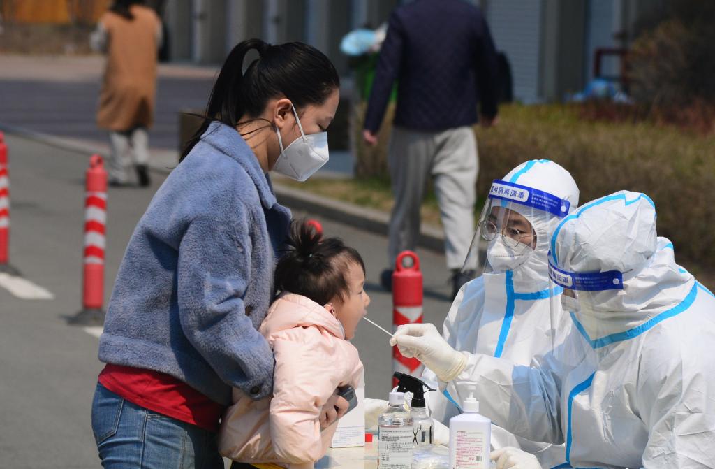 破堵点、保畅通、稳春耕——国务院联防联控机制回应防疫焦点问题