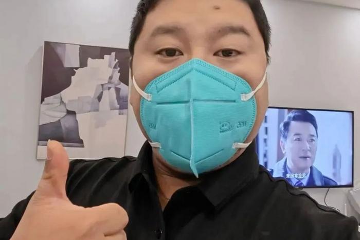 全网点赞的“感染者218”出院,为了室友他又做了个新的决定