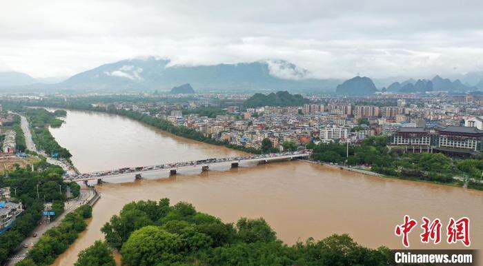 广西部分中小河流出现超警洪水提请多地加强防范