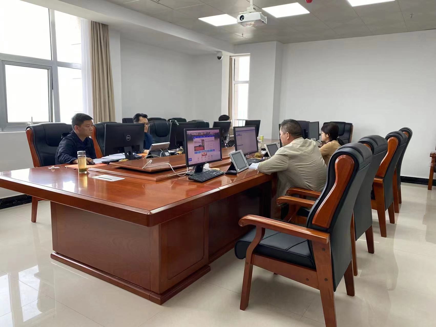 河南省信阳市潢川县推进远程异地评标常态化 助力营商环境再上新台阶