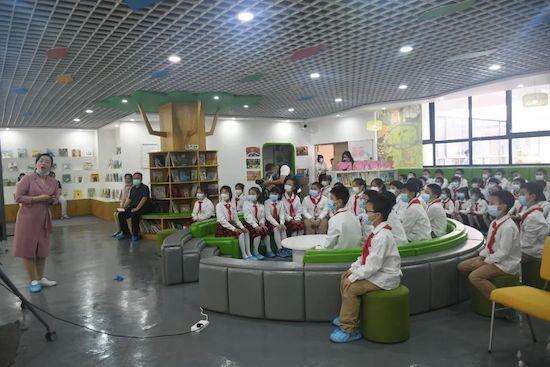怀化市欧城小学隆重举行阅读节暨“智慧绘本馆开馆”活动