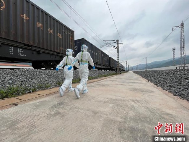 湖北搭乘中老铁路打造直通东南亚贸易新通道