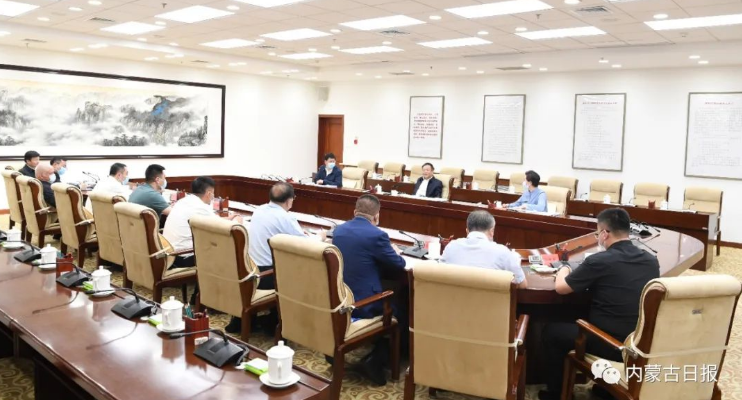 孙绍骋主持召开民营企业座谈会