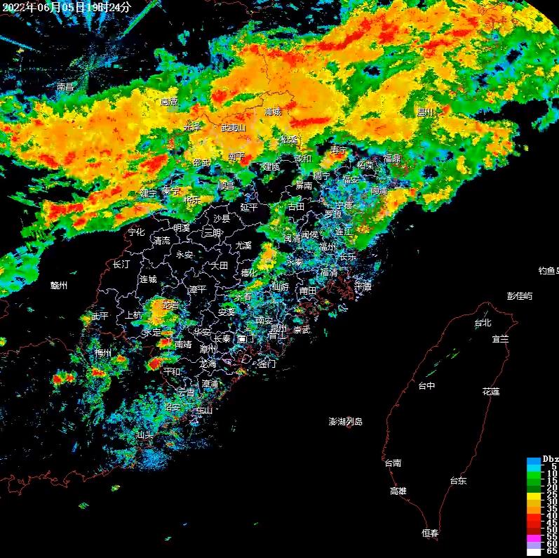 福建雨水超长待机 气象专家解释成因