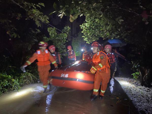 广西博白遭受强降雨袭击 多个乡镇严重受灾