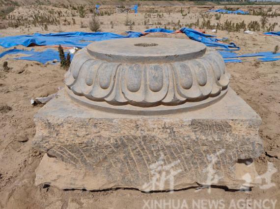 河北:邺城遗址出土大型莲花柱础