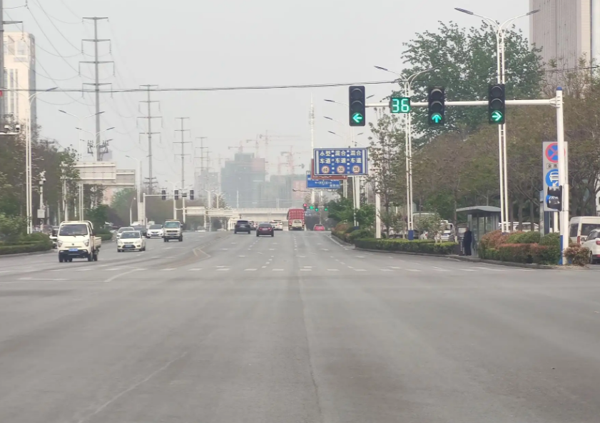 北京亦庄:332个智能路口实现驾车出行“绿灯自由”