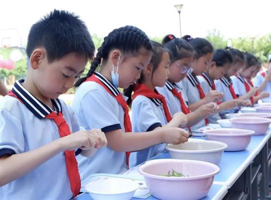 阜阳市清河路第一小学开展低年级综合素质测评活动