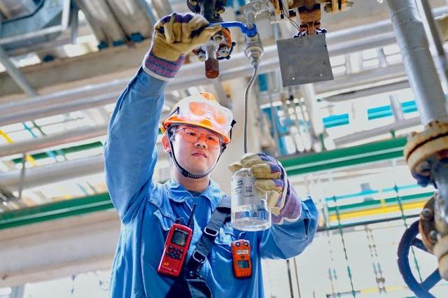 我国生物航煤首次规模化工业试生产