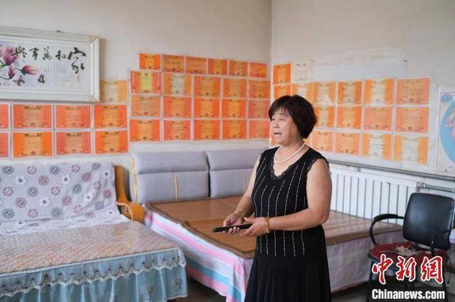 (人民幸福生活)河北“电缆小镇”贾家口:“红彤小镇”里的火红日子