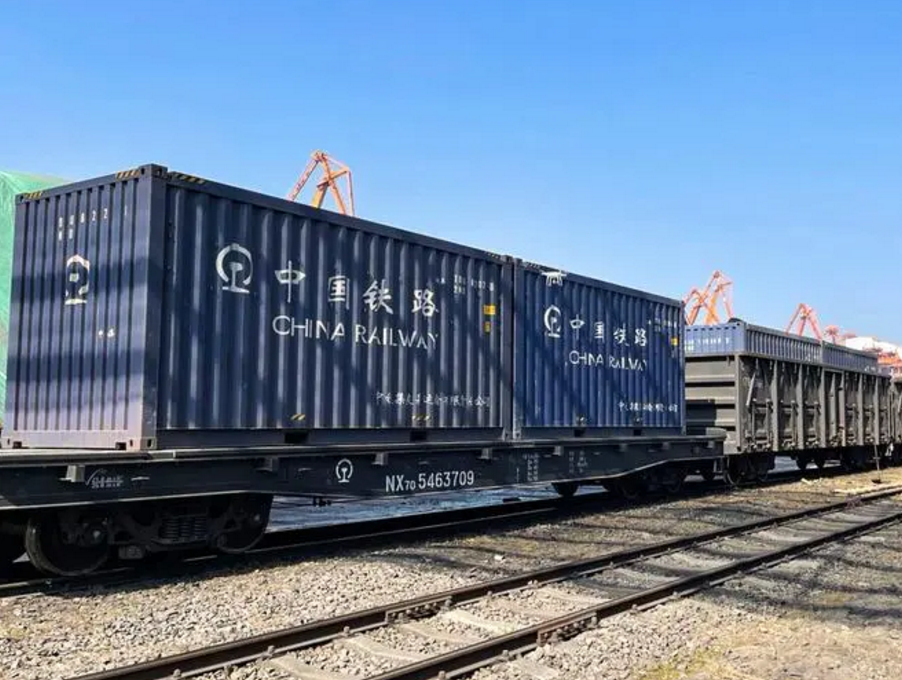 国家铁路上半年累计发送货物19.46亿吨 同比增长5.5%