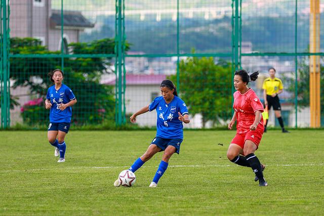 全国“体校杯”女子组足球比赛在云南开远举行