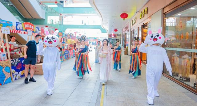 逛夜市赏明月，广州推动“夜经济”促销费