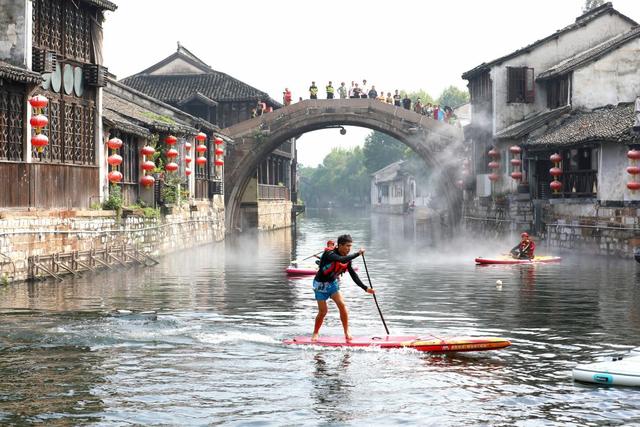 浙江湖州：2022南浔古镇桨板露营嘉年华暨第四届南浔古镇桨板公开赛开赛