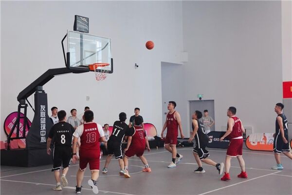 中建二局四公司山东分公司举办第一届“泰山杯”职工篮球赛