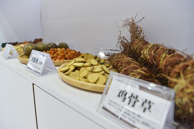 2022年服贸会在北京开幕 广西壮瑶医药引人瞩目