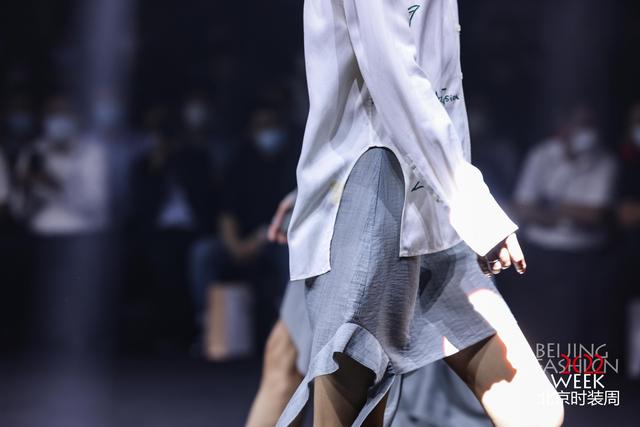 虚拟模特走秀!数字时尚惊艳北京时装周