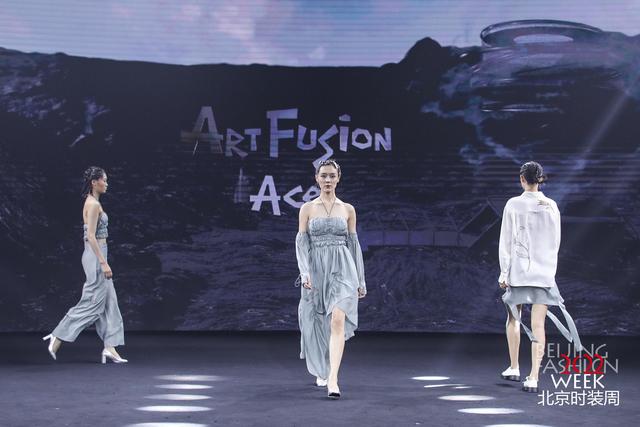 虚拟模特走秀!数字时尚惊艳北京时装周
