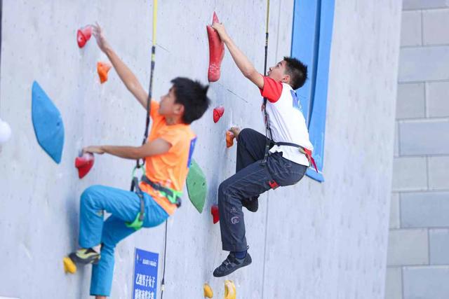 北京市第十六届运动会攀岩表演赛（青少年竞技组）开赛播